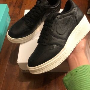 WMNS AIR JORDAN 1 RE LOW LIFTD